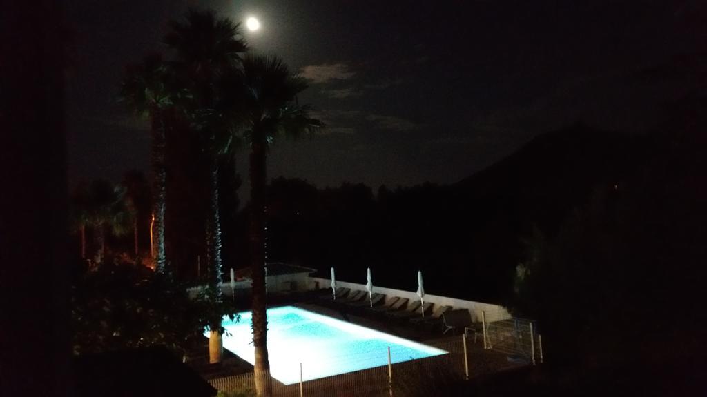 Hotel Restaurant Les Chasseurs Marine de Pietracorbara Екстериор снимка